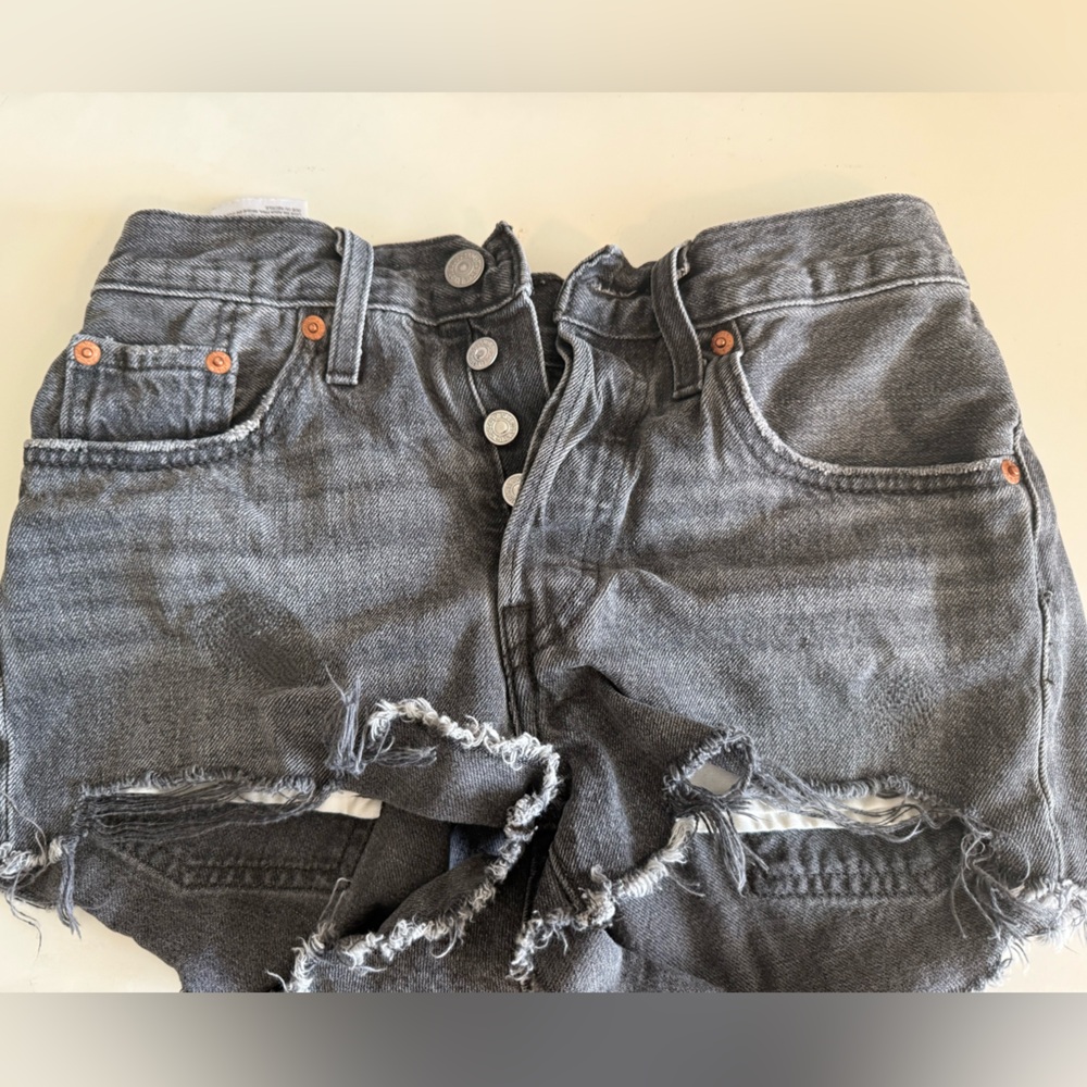Grey Levi’s Jean Shorts